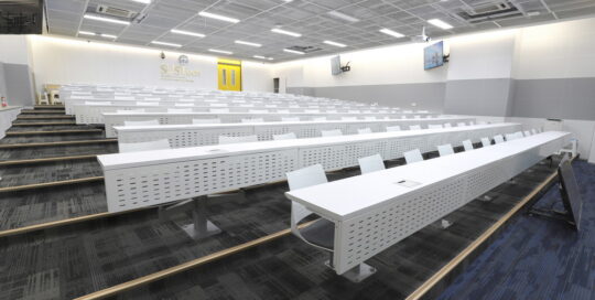 Lecture hall seating LS 420 4