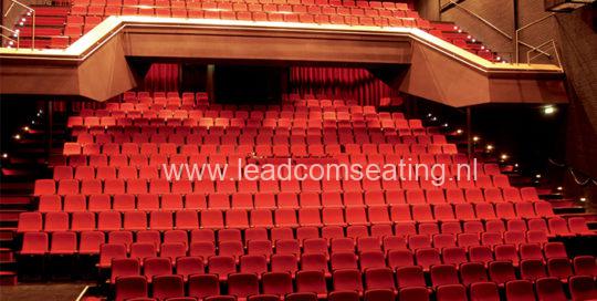 leadcom seating auditorium seating installation Theater de Voorveghter 1